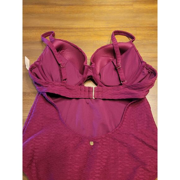 Victoria’s Secret Twist Push-Up One-Piece Swimsuit L Maroon – NWT - Picture 11 of 15